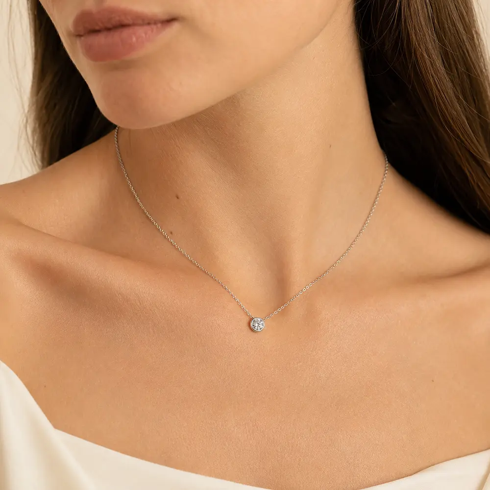 The Halo Bezel worn on model