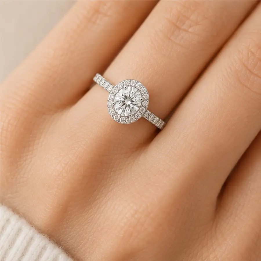 The Rosette worn on model